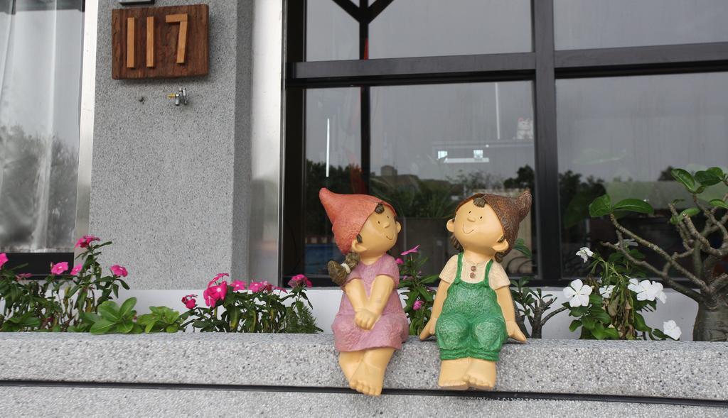 ไลท์ แชโดว์ โฮสเทล Budai ภายนอก รูปภาพ
